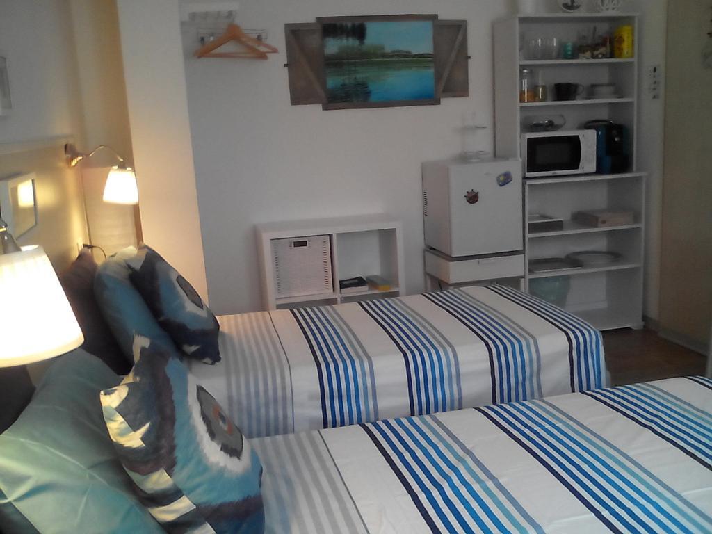 La Casa Delle Betulle Bed & Breakfast Cardano Al Campo Ruang foto